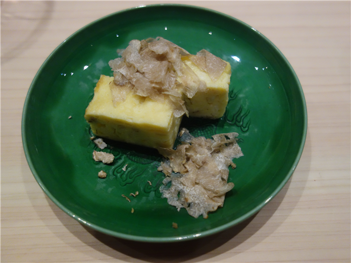 tomago served with white truffles